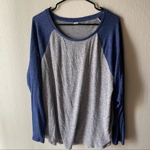 Raglan type long sleeve